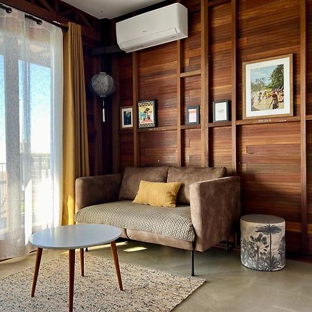 Ti Kaz C2C - Une Maison Balinaise Сен-П'єр Екстер'єр фото